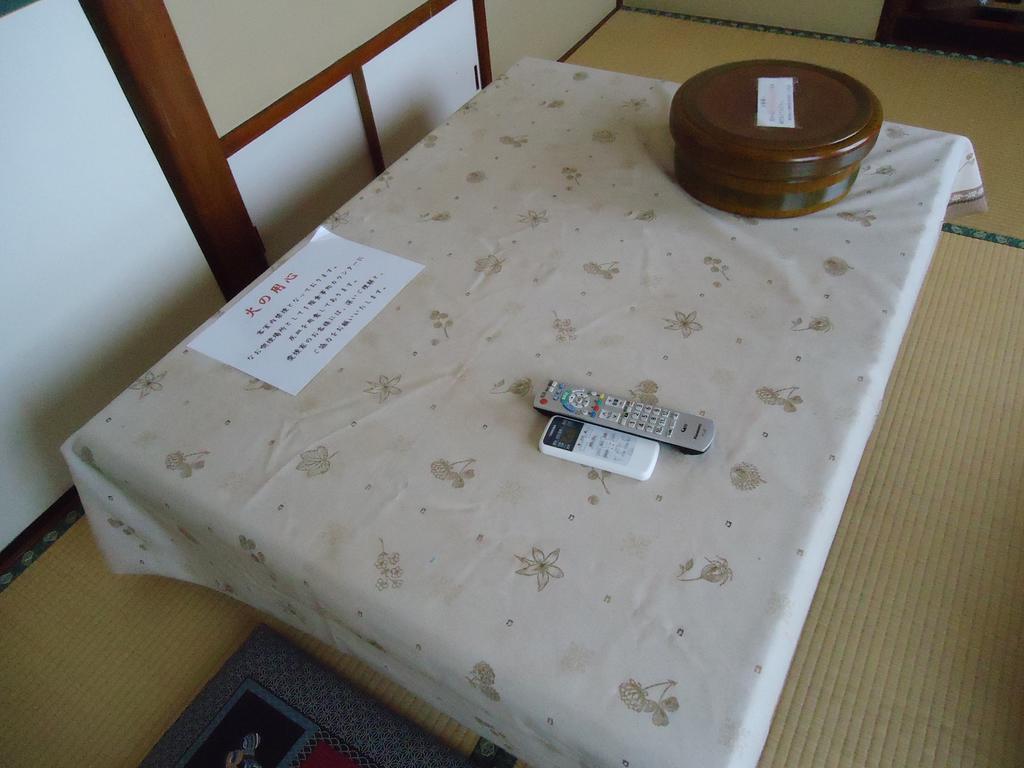 Minshuku Shigemura Hotell Atami  Exteriör bild