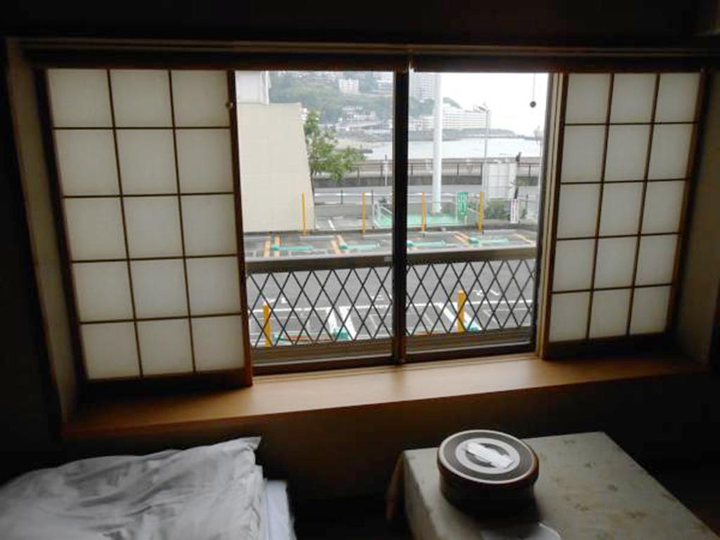 Minshuku Shigemura Hotell Atami  Exteriör bild